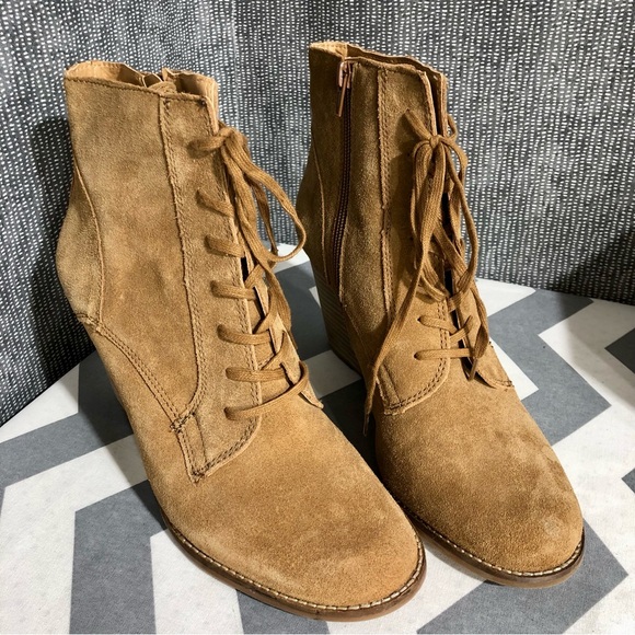 Lucky Brand Suede Boots - Picture 6 of 16